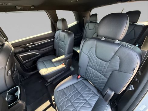 Used 2024 Kia Telluride EX X-Line AWD/4WD image 21