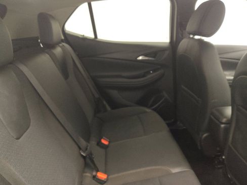Used 2020 Buick Encore GX Preferred FWD image 19