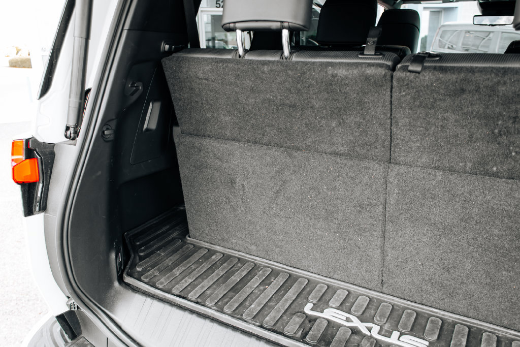 Used 2024 Lexus GX 550 w/ Accessory Package (Z1) AWD/4WD image 30