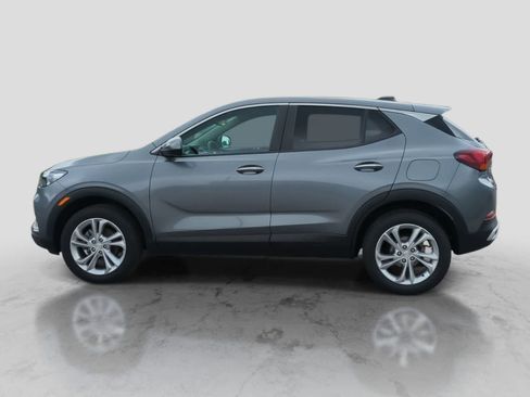 Used 2022 Buick Encore GX Preferred w/ Cold Weather Comfort Package AWD/4WD image 5