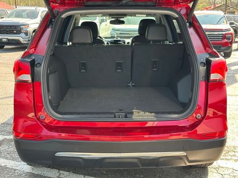 Used 2024 Chevrolet Equinox Premier image 8