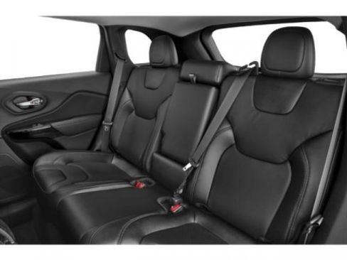 Used 2023 Jeep Cherokee Altitude Lux image 16