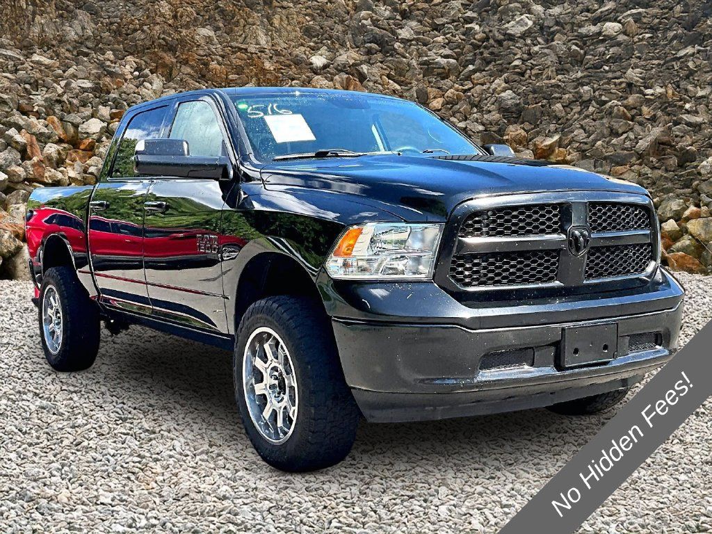 Used 2022 RAM 1500 Classic SLT w/ Electronics Group AWD/4WD image 8