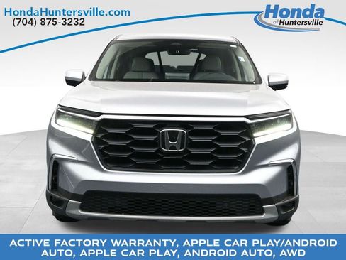 Used 2025 Honda Pilot EX-L image 2
