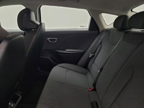 Used 2025 Kia K4 FWD image 18