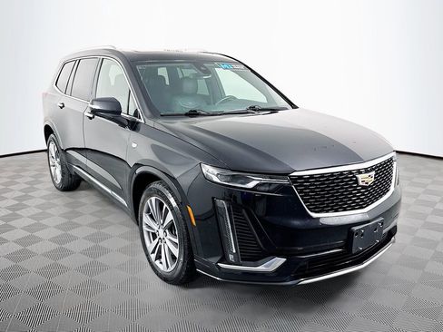 Used 2020 Cadillac XT6 Premium Luxury w/ LPO, Floor Liner Package image 3