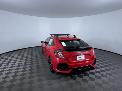Used 2017 Honda Civic Sport image 7