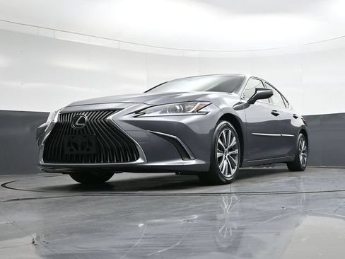 Used 2019 Lexus ES 350 w/ Accessory Package 2 FWD image 32