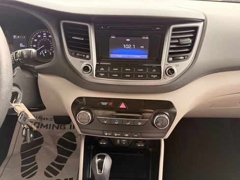 Used 2016 Hyundai Tucson SE w/ Option Group 02 AWD/4WD image 23