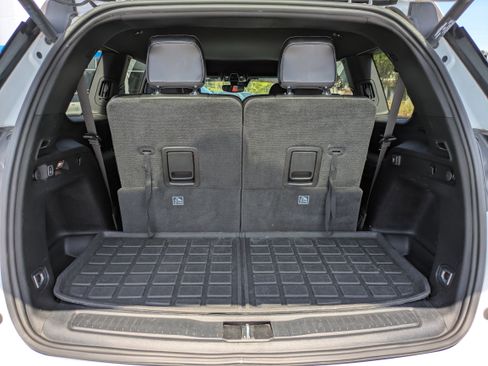 Used 2021 Jeep Grand Cherokee L Laredo image 7