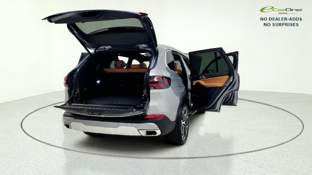 Used 2025 BMW X5 sDrive40i w/ Parking Assistance Package RWD image 18