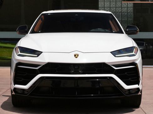 Used 2022 Lamborghini Urus AWD/4WD image 5