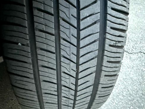 Used 2006 Cadillac DTS image 38