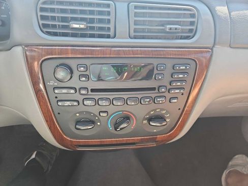 Used 2003 Mercury Sable GS image 17