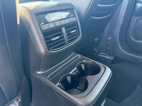 Used 2023 MAZDA CX-9 Touring image 26