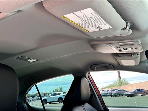 Used 2022 Toyota Camry SE FWD image 16