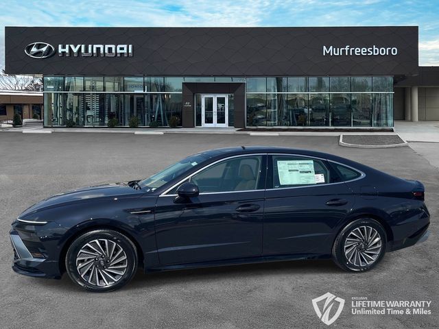 New 2026 Hyundai Sonata Limited FWD image 2