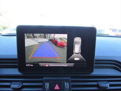 Used 2019 Audi Q5 2.0T Premium image 13