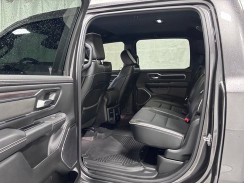 Used 2025 RAM 1500 Laramie AWD/4WD image 39