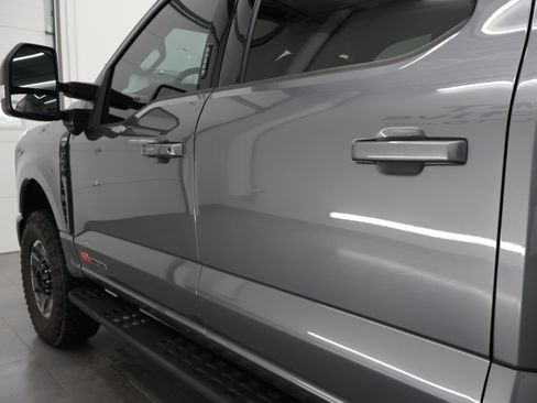 Used 2024 Ford F250 Lariat w/ Lariat Ultimate Package AWD/4WD image 37