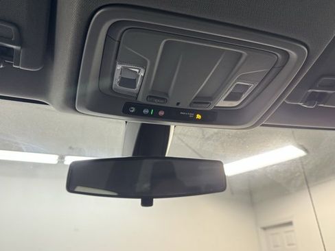 Used 2021 Chevrolet Silverado 1500 Custom Trail Boss image 24