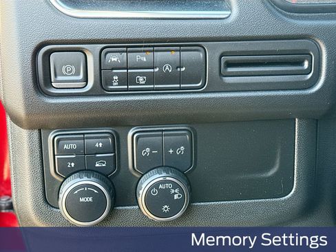 Used 2023 Chevrolet Tahoe RST w/ RST Performance Edition image 15