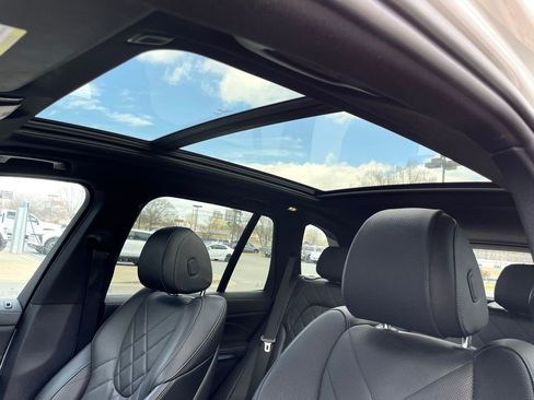 Used 2023 BMW X5 xDrive45e image 27