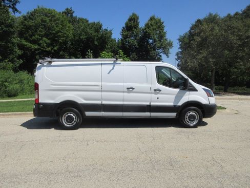 Used 2019 Ford Transit 250 148 Low Roof RWD image 7