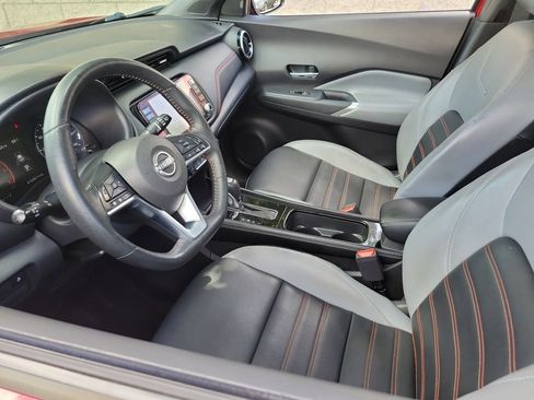 Certified 2023 Nissan Kicks SR w/ SR Premium Package FWD image 3