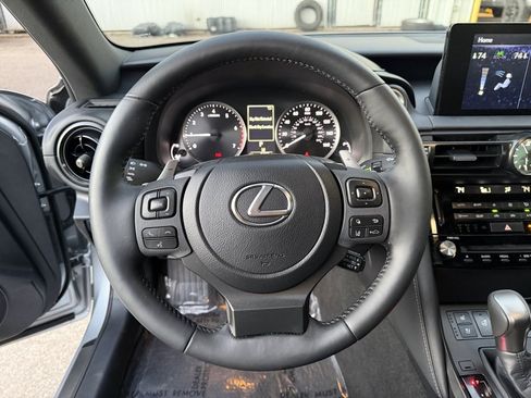 Used 2025 Lexus IS 300 w/ Premium Package image 17