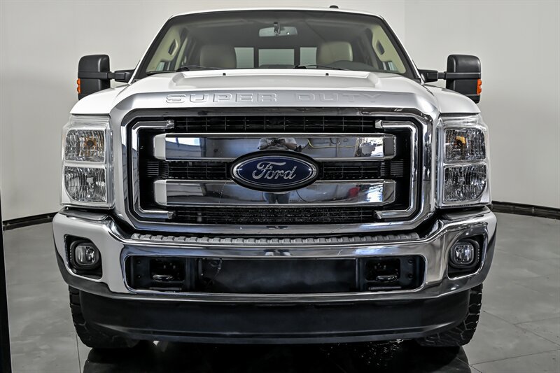Used 2014 Ford F250 4x4 Crew Cab Super Duty image 4