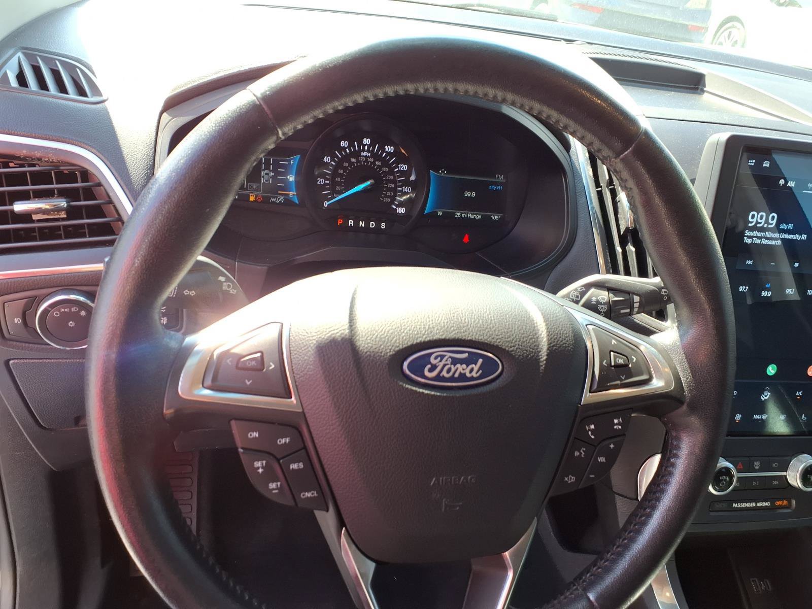 Used 2022 Ford Edge Titanium AWD/4WD image 12