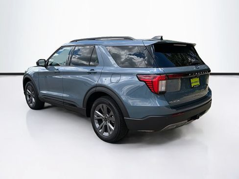 Used 2026 Ford Explorer Active w/ Active Comfort Package AWD/4WD image 7