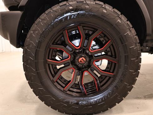 New 2026 Ford Bronco 2-Door AWD/4WD image 27