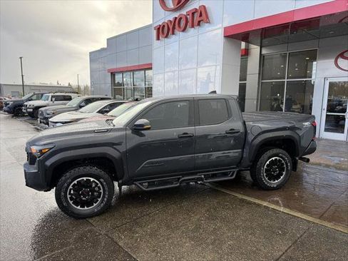Certified 2025 Toyota Tacoma TRD Off-Road w/ TRD Off Road Upgrade Package image 3