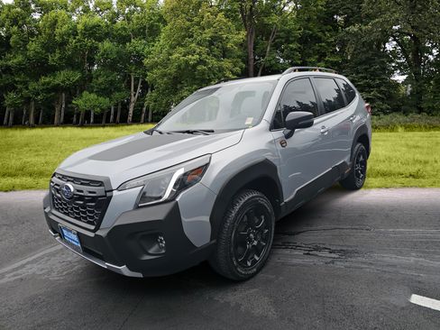 Used 2023 Subaru Forester Wilderness AWD/4WD image 3