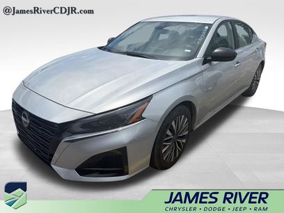Used 2024 Nissan Altima 2.5 SV