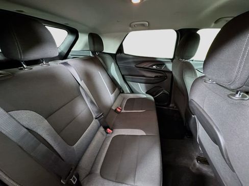 Used 2022 Chevrolet TrailBlazer LT AWD/4WD image 28