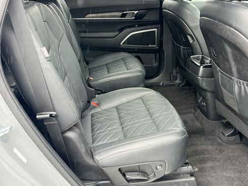 Used 2023 Kia Telluride EX X-Line image 17