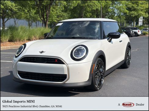 Used 2025 MINI Cooper S FWD image 1