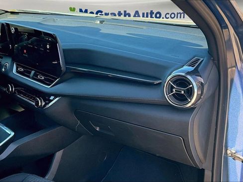 Used 2025 Chevrolet Equinox LT image 25