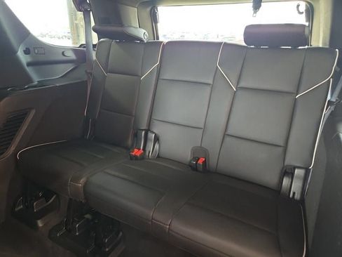 Used 2022 Cadillac Escalade Sport w/ Touring Package AWD/4WD image 43