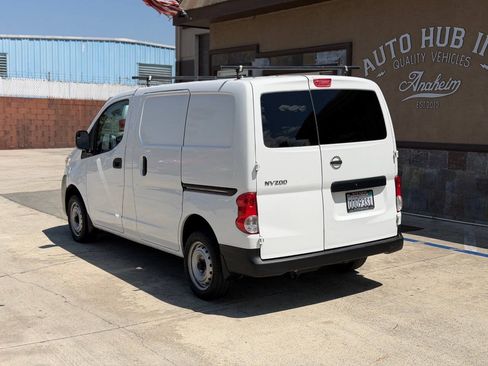 Used 2014 Nissan NV200 S w/ Cruise Control Package FWD image 8