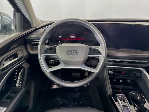 Used 2025 Audi Q5 Premium Plus w/ Premium Plus AWD/4WD image 20