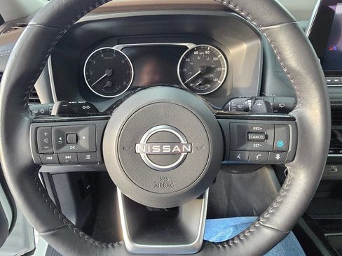 Used 2023 Nissan Rogue SV w/ SV Premium B Package AWD/4WD image 28
