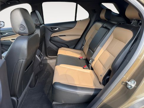 Used 2024 Chevrolet Equinox Premier FWD image 13