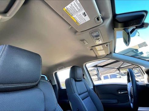 Certified 2023 Nissan Frontier SV w/ Technology Package image 13