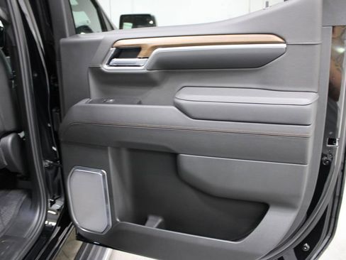 New 2026 Chevrolet Silverado 1500 High Country AWD/4WD image 71