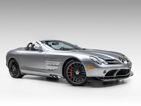 Used 2009 Mercedes-Benz SLR image 6
