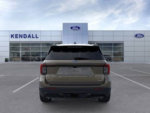 New 2026 Ford Explorer ST-Line AWD/4WD image 5